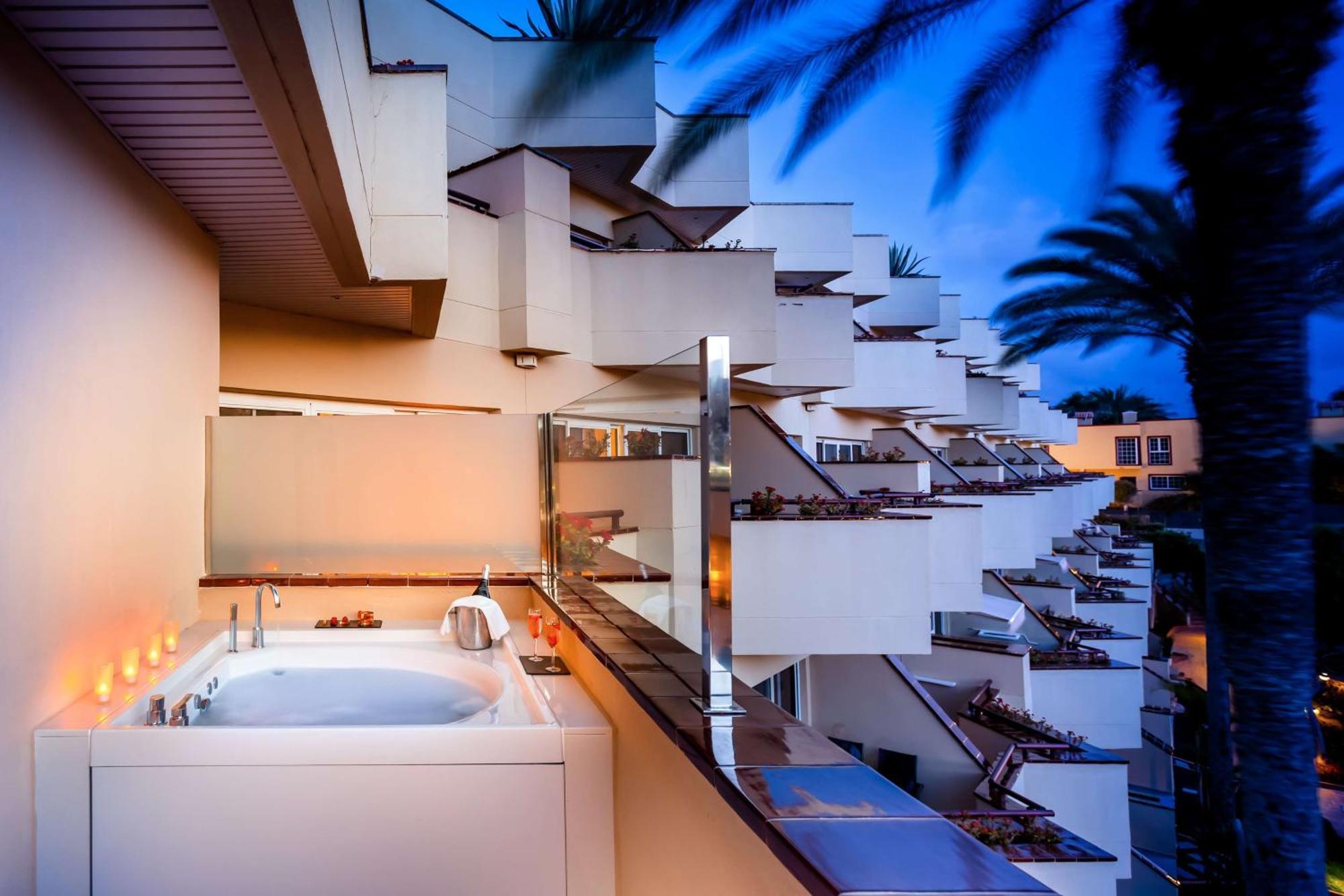 Barcelo Corralejo Bay - Adults Only Hotel Luaran gambar