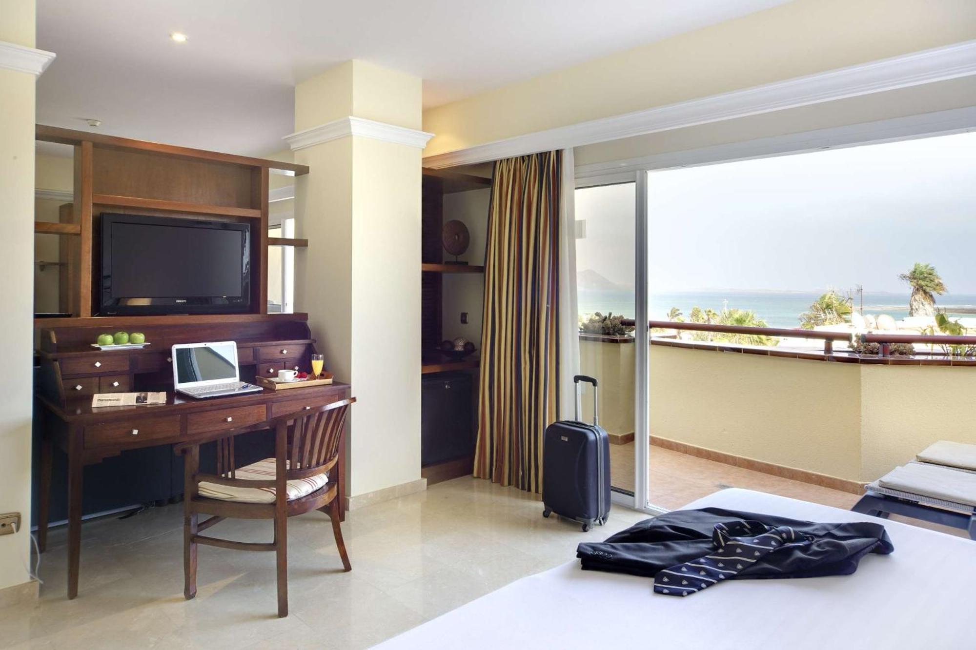 Barcelo Corralejo Bay - Adults Only Hotel Luaran gambar